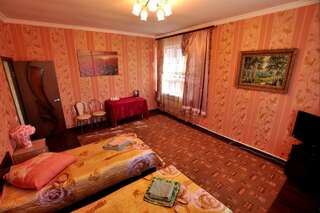 Гостиница Парамон Константиновск Номер стандарт семейный-1